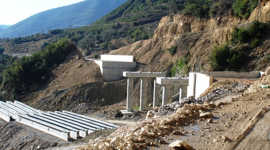 Rruga e Arbrit, Ministria e Transportit anulon dhe rishpall koncesionin